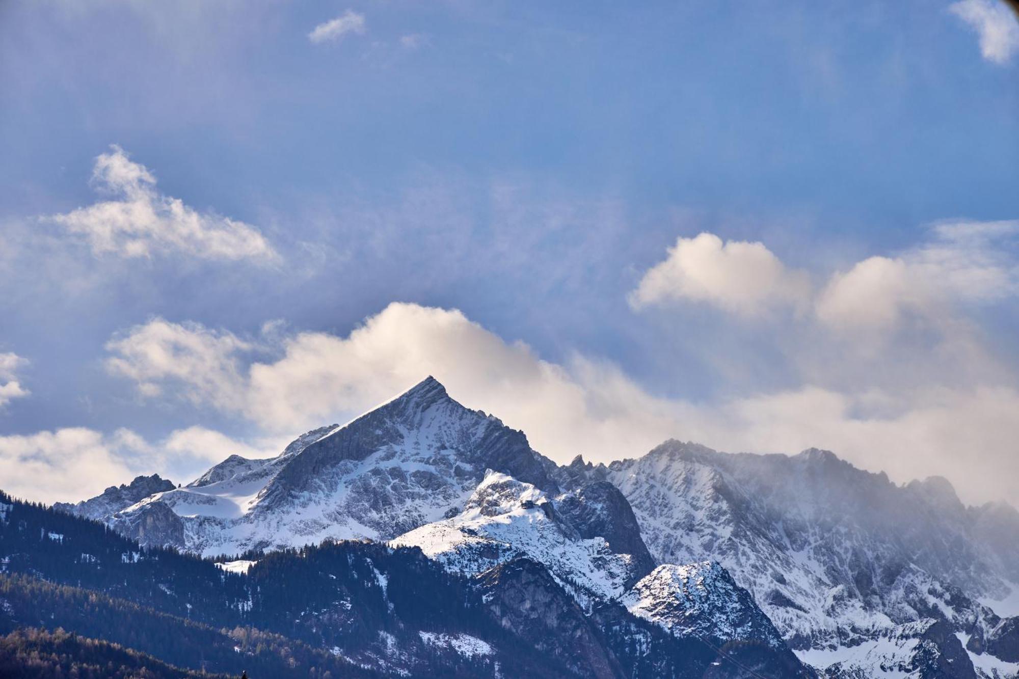 Alpenzauber Daire Garmisch-Partenkirchen Dış mekan fotoğraf